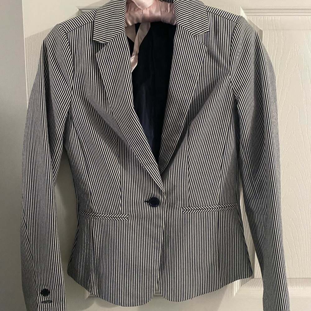 Reitmans Black and White Pinstripe Blazer